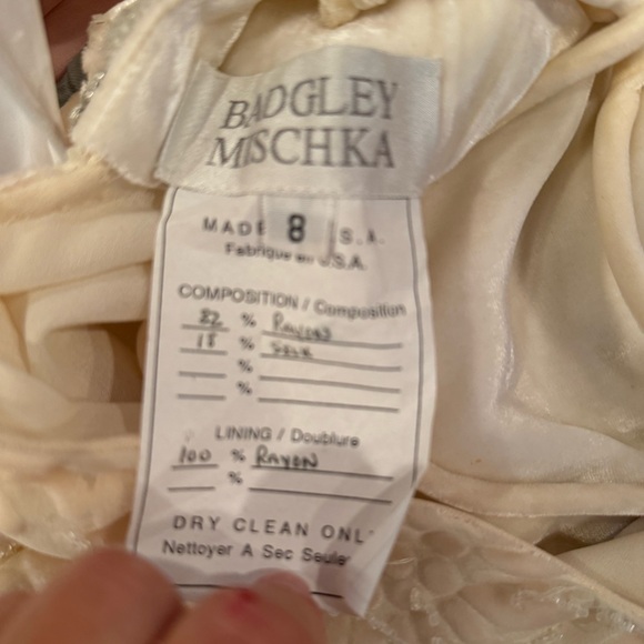 Badgley Mischka Cream Velvet/Silk Gown - Size 8 - Picture 13 of 16